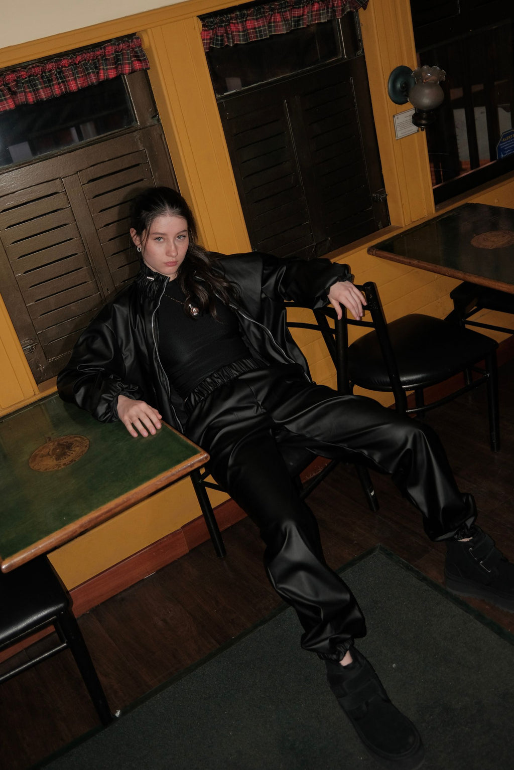 Chaqueta Acero tipo cuero