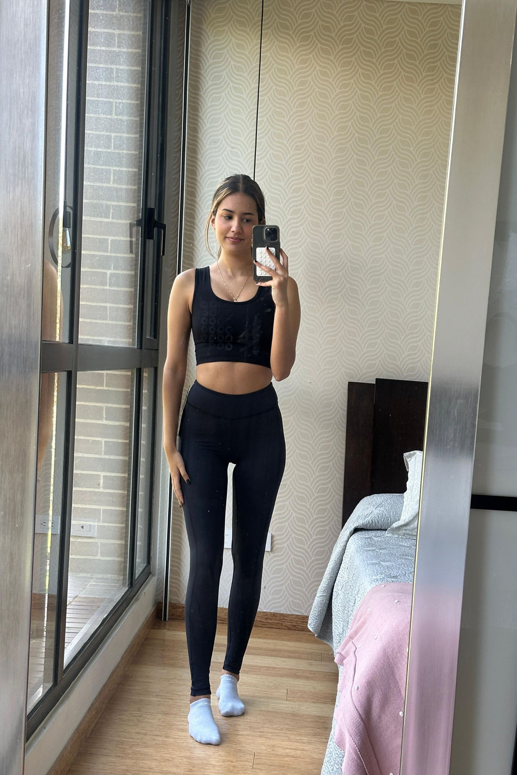 Sample legging negro  S look 48