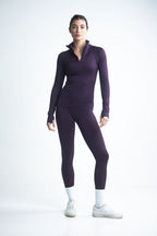 chaqueta deportiva en tela seamless color morado para mujer