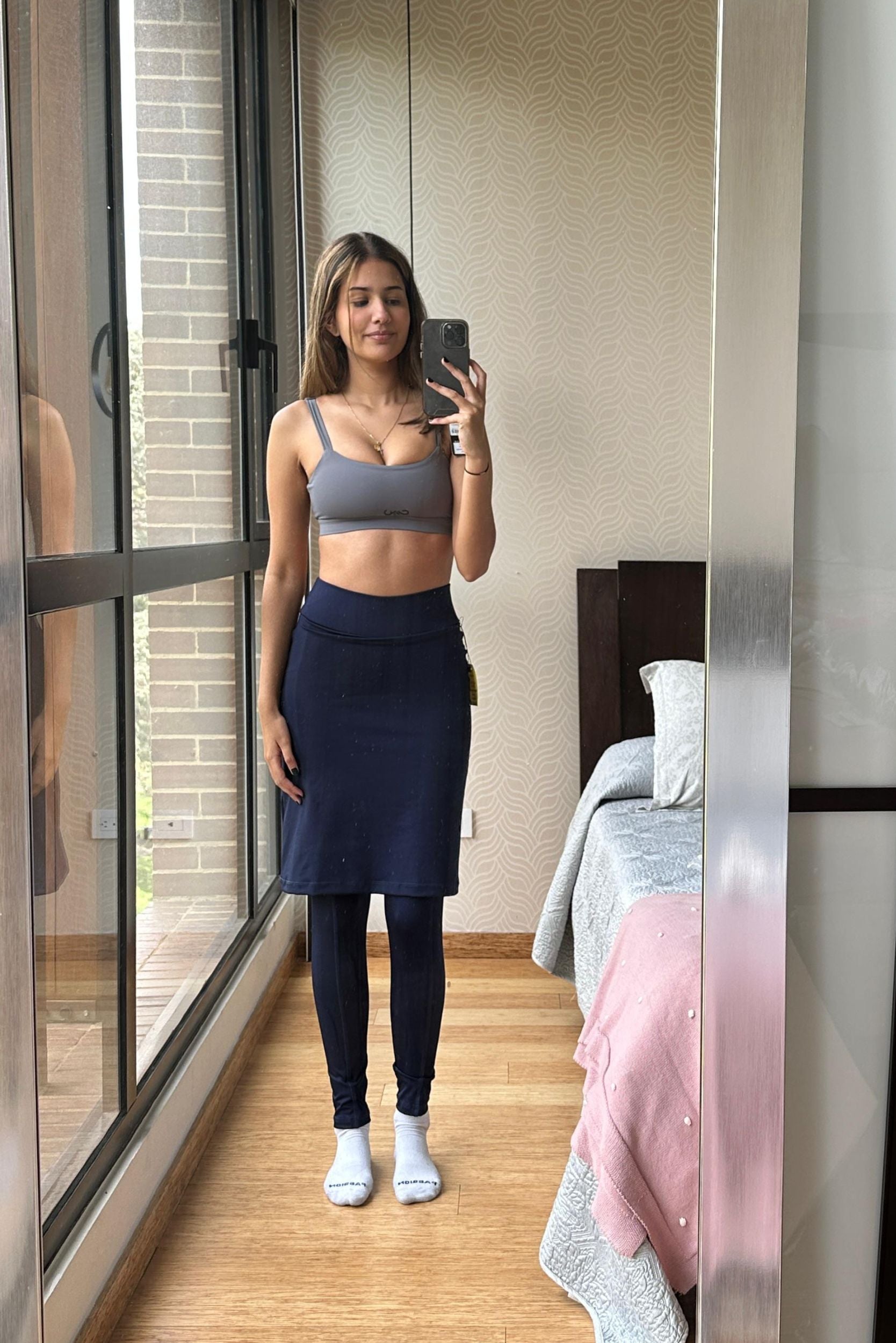 Sample top gris XS L look 17