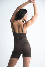 enterizo deportivo seamless color café para mujer