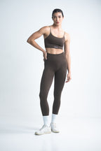 leggins deportivos tiro alto color café