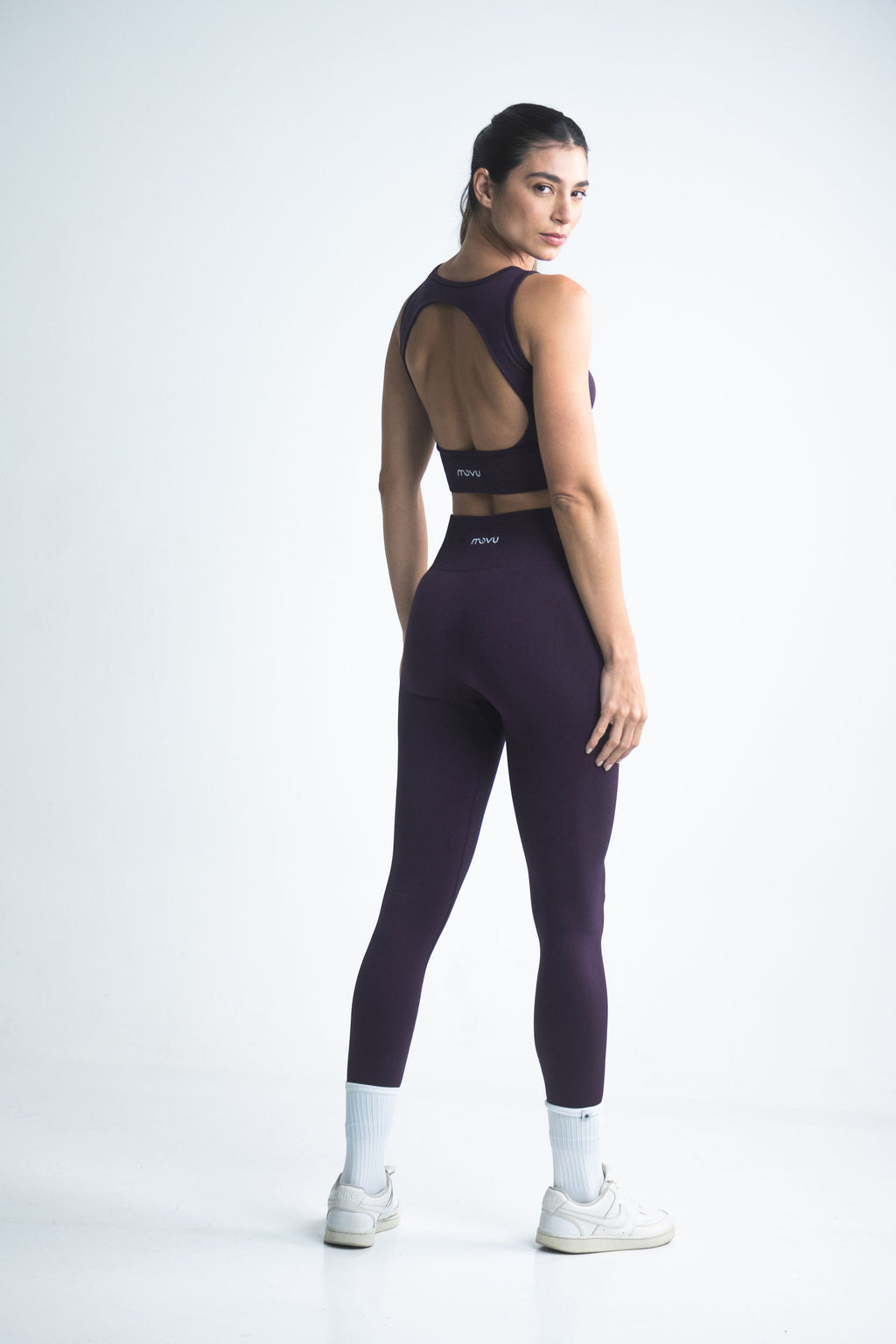 leggins deportivos tiro alto color morado