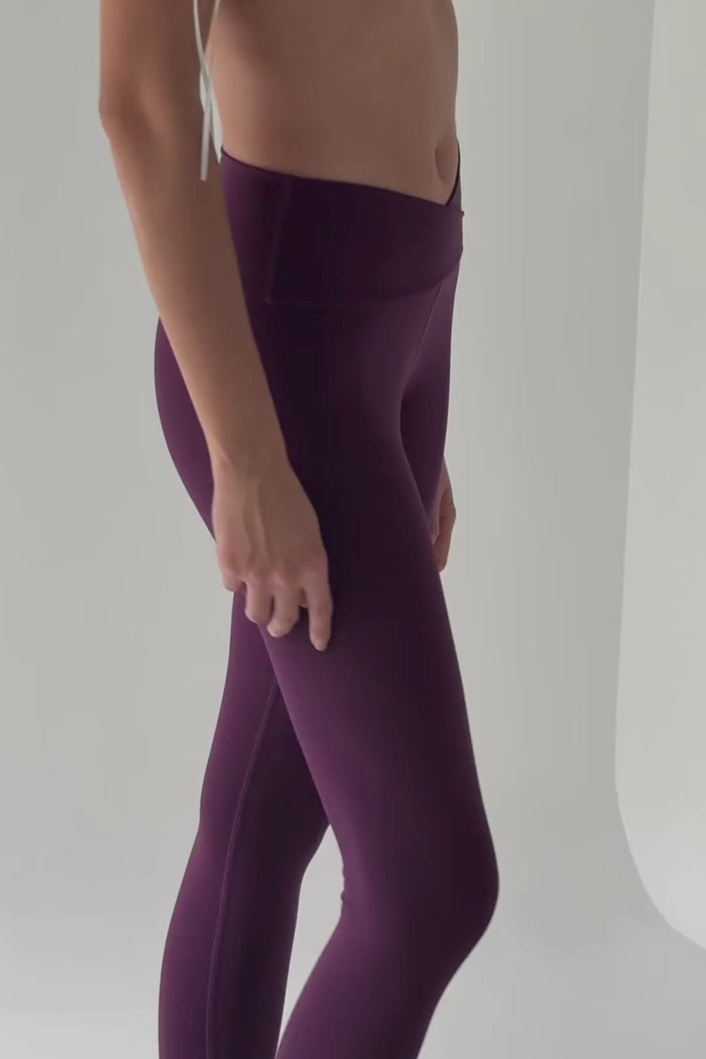 Hot Yoga Hot Girls Legging Berenjena